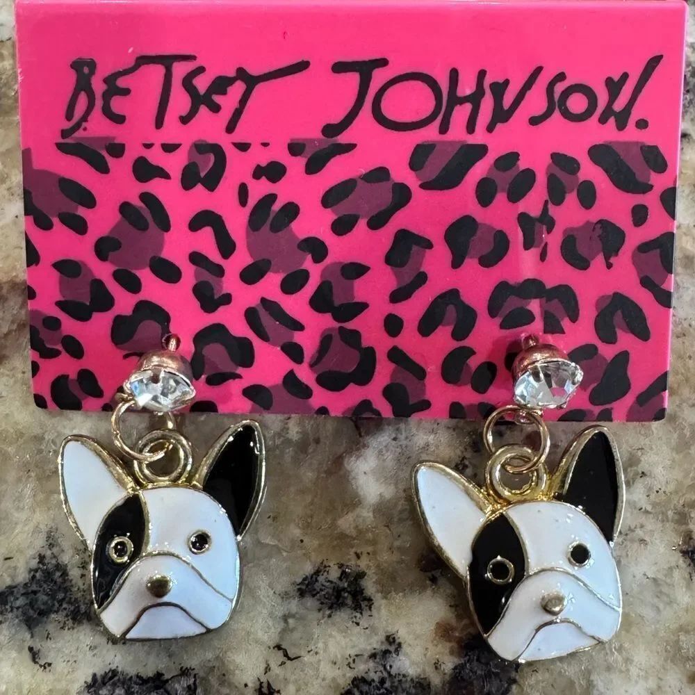 EARRINGS! Betsey Johnson Black and White French Bulldog Earrings BNWT